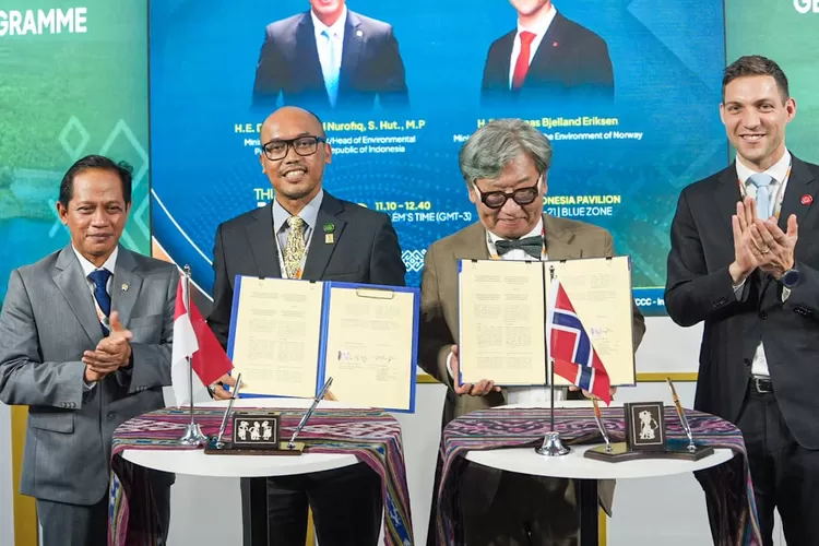Pemerintah Indonesia melalui Kementerian Lingkungan Hidup menandatangani kerjasama dan kesepakatan untuk memulai perdagangan karbon internasional berbasis teknologi.