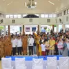 Wako Hendri Septa Serahkan Bantuan Kebakaran bagi PKL Depan Matahari dan Warga Padang 
