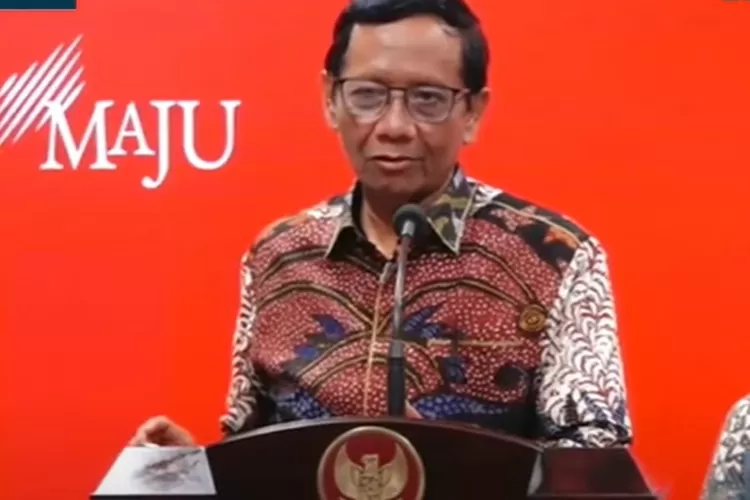 Resmi Mundur Dari Menko Polhukam Usai Bertemu Jokowi, Mahfud MD ...