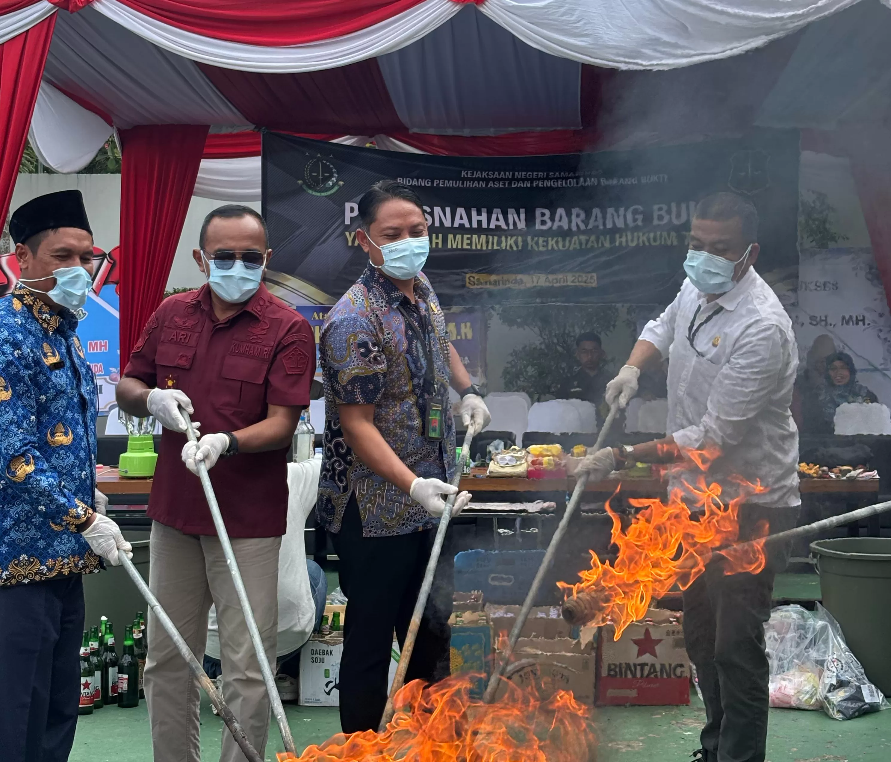 Pemusnahan yang dilakukan Kejari Samarinda.