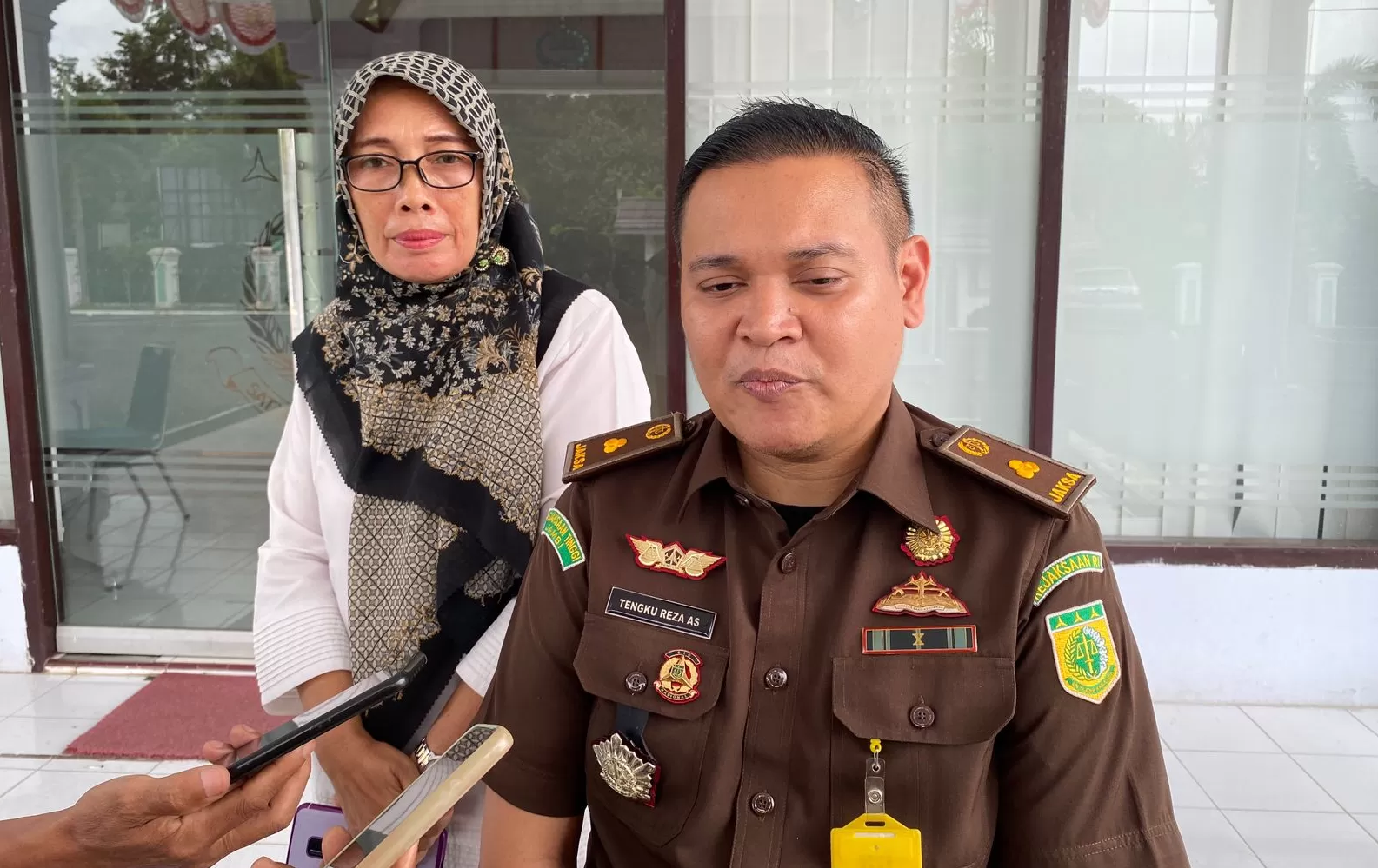 Tengku Reza, Kasi Datun Kejari Sarolangun (Mario Dwi Kurnia)