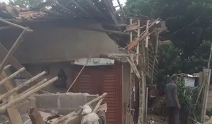 Rumah Empat Keluarga di Cilangkap Depok Roboh, Saatnya Kartu Sakti KDS Bertindak!