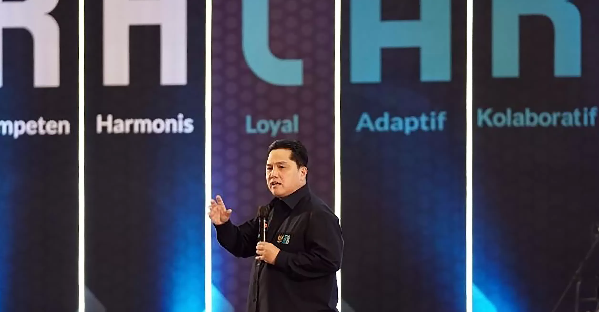 3 Tips Bersosialisasi Ala Erick Thohir, Bikin Kamu Gampang Disukai ...