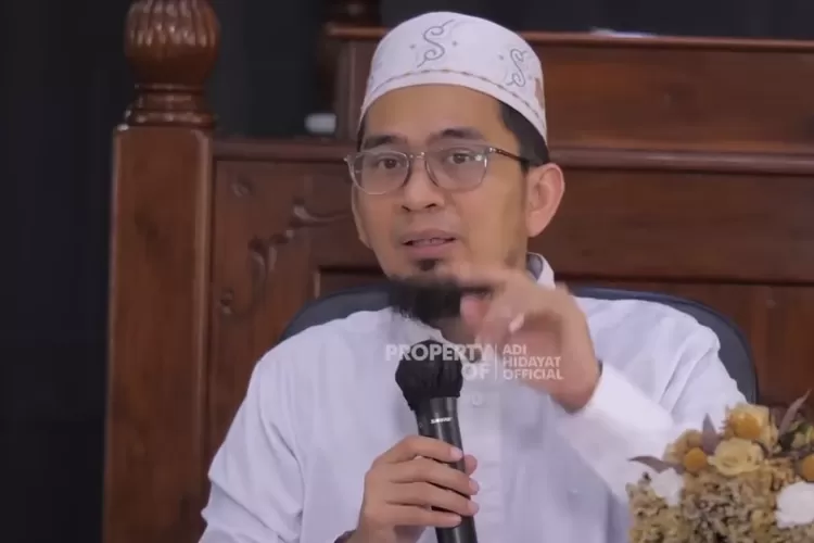 Ustaz Adi HIdayat (Tangkapan Layar YouTube Adi HIdayat Official)