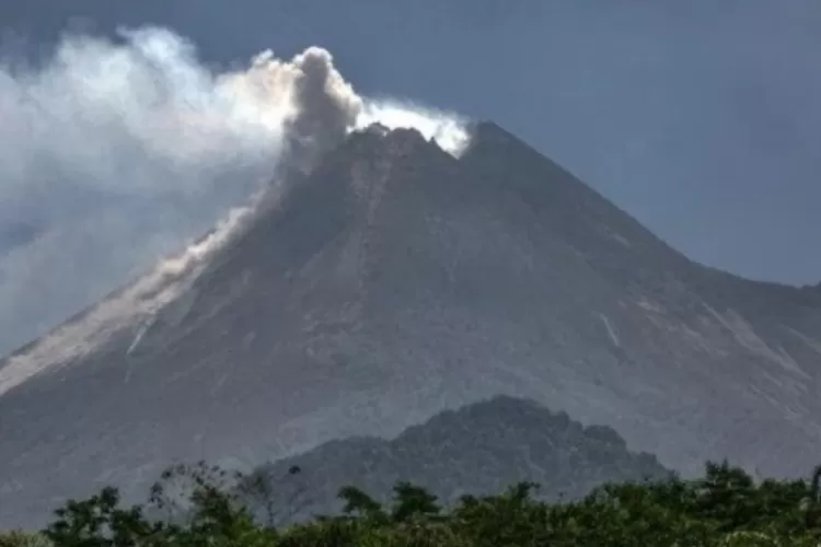 Erupsi Gunung Merapi Berstatus Bahaya Level III, Boyolali Dan Klaten ...