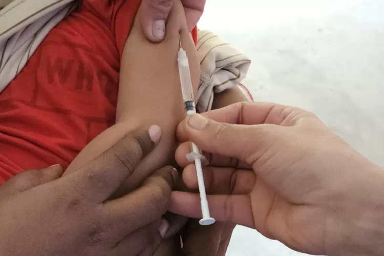 Dinas Kesehatan Kota Bogor terus mengupayakan peningkatan cakupan imunisasi melalui kerja sama lintas sektor, salah satunya dengan fasilitas pelayanan kesehatan (fasyankes) swasta. (Pexels/CP Khanal)