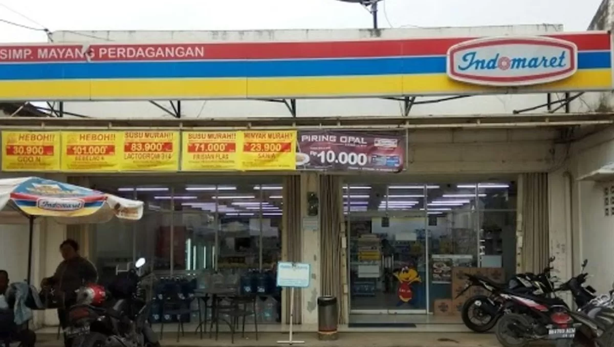 Promo Indomaret Hari Ini sampai 4 Maret 2026! Diskon besar untuk minyak goreng, susu, kurma, camilan, dan kebutuhan rumah tangga lainnya.