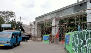 Komplek AL Pangkalanjati Depok Bangun Gapura, Camat Ajukan Audensi Biar Jelas