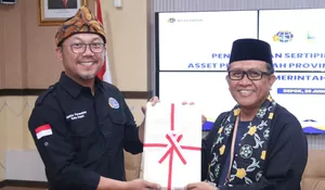 BPN Serahkan 149 Sertifikat Aset Elektronik ke Pemkot Depok, 7 Sertifikat Aset Pemprov Jawa Barat