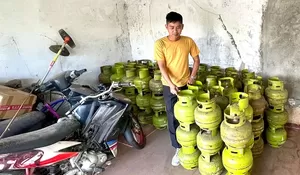 Tidak Antre, Tapi Stok Si Melon Kosong di Depok