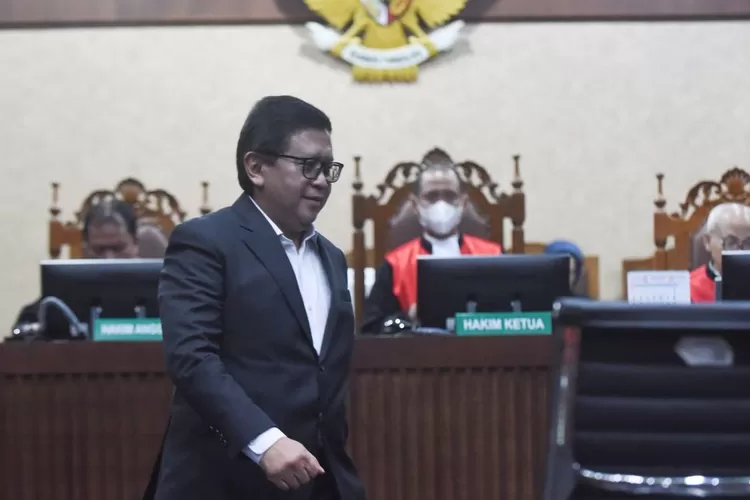 Sidang Hasto Kristiyanto digelar hari ini usai didakwa suap dan hambat penyidikan Harun Masiku dalam kasus PAW DPR PDIP. (HukamaNews.com / Antara)
