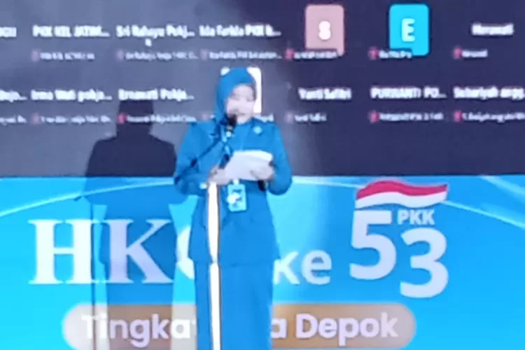 Cing Ikah memberikan Motivasi kepada remaja agar berkreativitas dan berprestasi (Edisi.co.id)