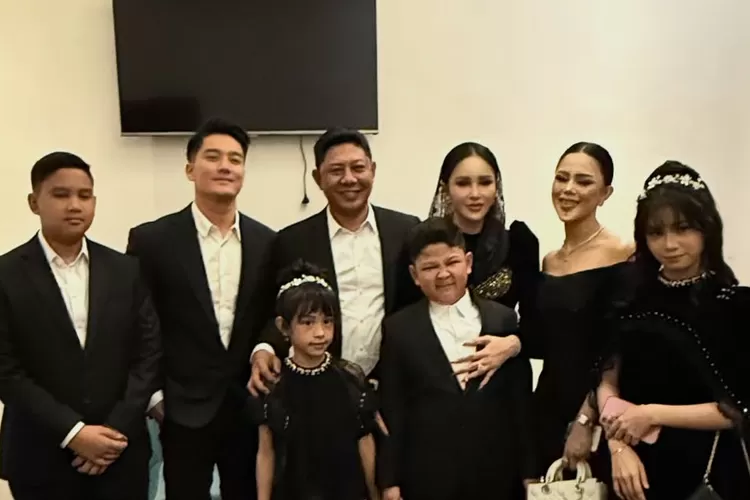 Qansa Al Riffat rayakan ulang tahun dengan menghadirkan sosok Boy William sebagai MC (Foto: Gorajuara/ Instagram/ @boywilliam17)