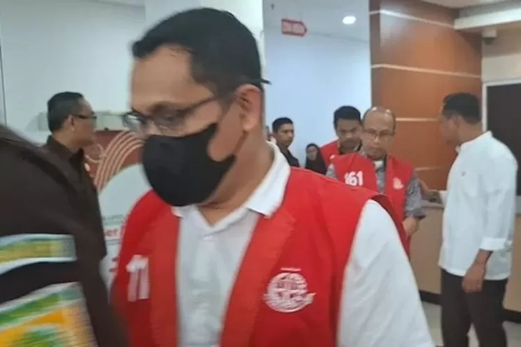 Ketua KONI Makassar Ahmad Susanto dan dua lainnya ditetapkan tersangka.