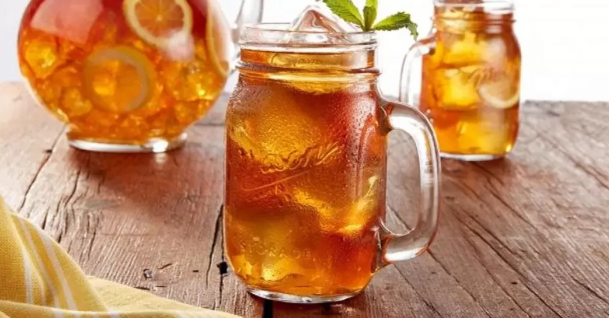 Berbuka dengan minuman es berefek pada gangguan pencernaan./net