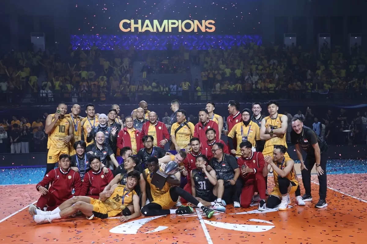 Euforia para pemain, pelatih, dan ofisial tim Bhayangkara Presisi usai keluar sebagai juara AVC Men's Champions League 2026 di Pontianak. (PBVSI)