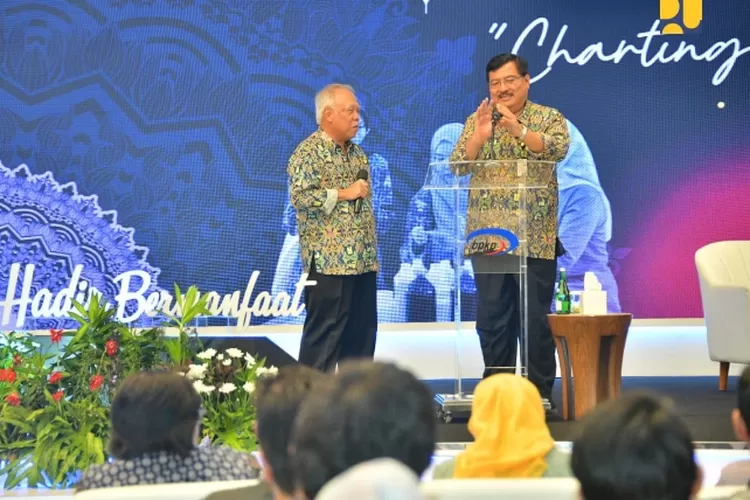 Menteri Pekerjaan Umum dan Perumahan Rakyat (PUPR) Basuki Hadimuljono menjadi pembicara pada acara Forum Nasional Pembentukan Karakter Inti Pengawasan yang dilaksanakan oleh Badan Pengawasan Keuangan dan Pembangunan (BPKP) di Bogor, Rabu (15/5/2024).