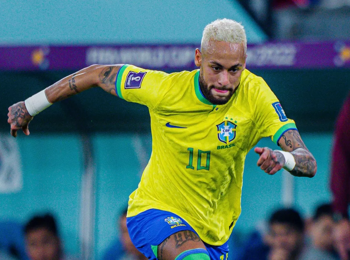 Neymar dikabarkan tidak akan mengenakan nomor punggung 10.