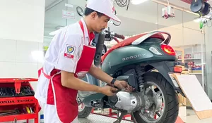 Pentingnya Merawat dan Memeriksa Sistem Kelistrikan Motor di Musim Hujan