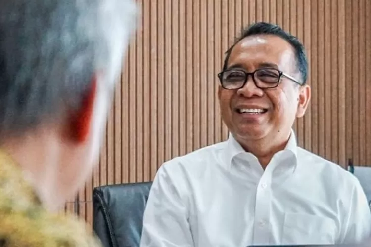 Menteri Koordinator Bidang Pembangunan Manusia dan Kebudayaan (Menko PMK) Pratikno (Instagram.com/@pratikpratikno)