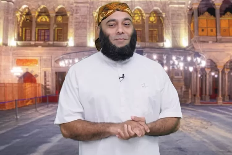 dr Zaidul Akbar Bagikan Cara Mengonsumsi Nanas dengan Benar (Tangkapan Layar YouTube dr. Zaidul Akbar Official)