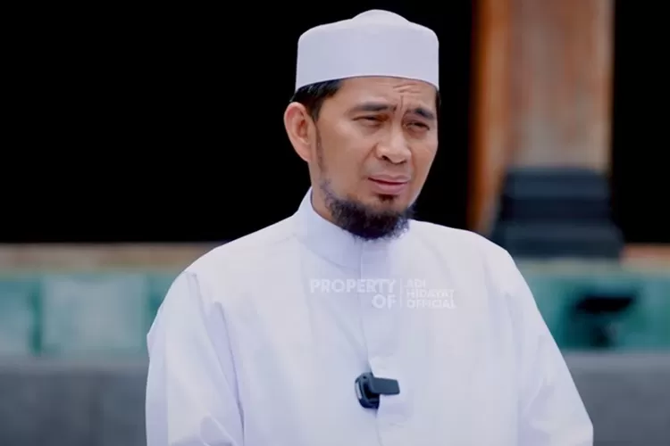 Ustaz Adi Hidayat (Tangkapan Layar YouTube Adi Hidayat Official)