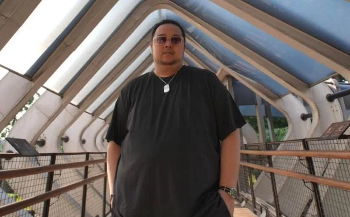 Penyanyi asal Kuching, Sarawak, Malaysia, Roy Nair. (Ist)