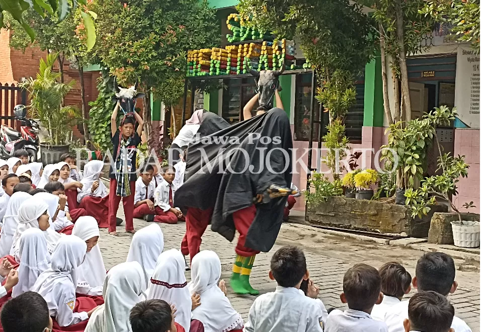 MPLS Di SDN Mentikan 1 Kota Mojokerto, Latih Kerja Sama Dan Rasa ...