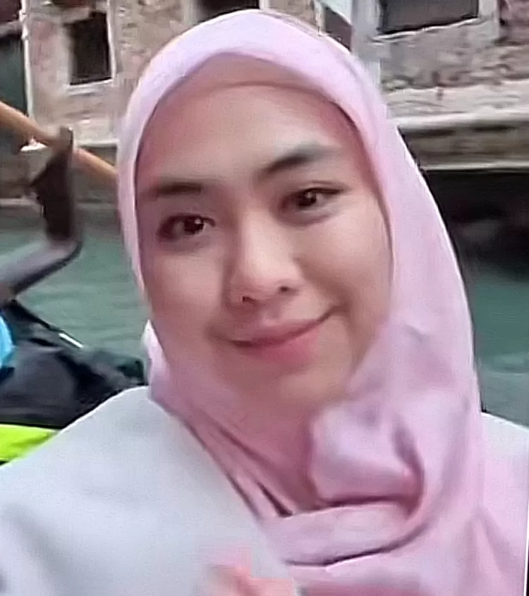 Video Oki Setiana Dewi Tampak Seperti Menahan Tangis Viral di Medsos.