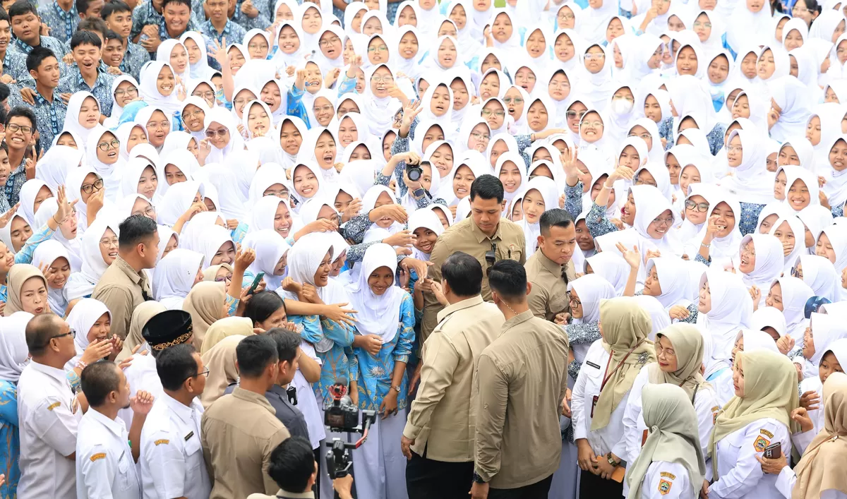 Kunjungan Presiden RI Prabowo Subianto ke SMAN 1 Cilacap, Jawa Tengah, memicu semangat dan motivasi belajar para siswa pada Rabu (29/4/2026) (Kalimantansatu.com/Dok. Bakom RI)