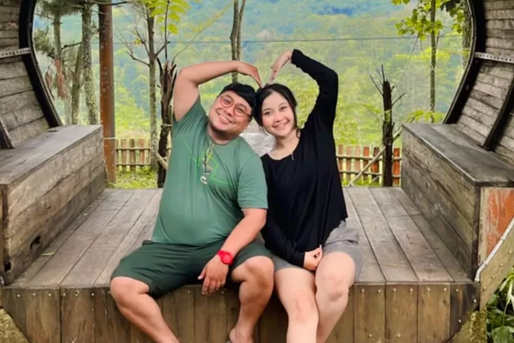 Rumah tangga Heri Horeh dan Riyuka Bunga dikabarkan sedang bermasalah (Foto: Gorajuara/ Instagram/ @riyukabunga)