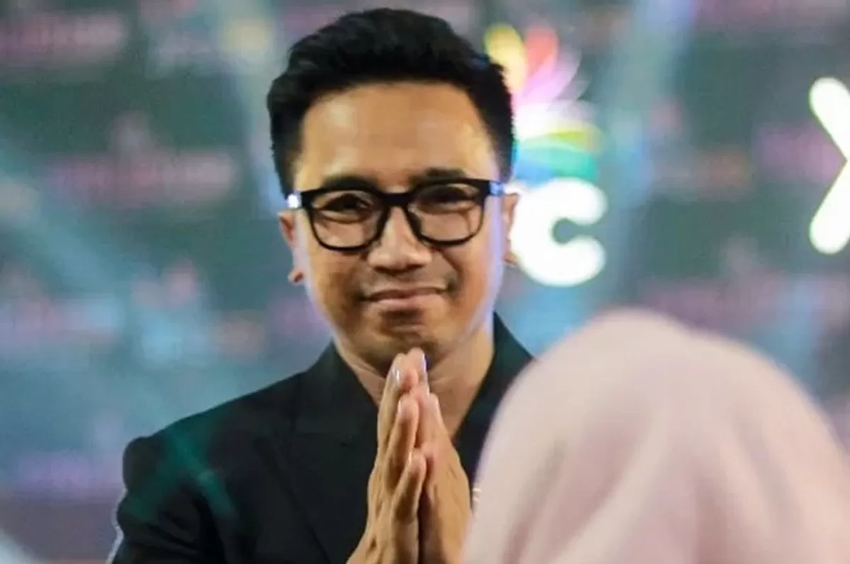 Potret Bubah Alfian sampaikan permintaan maaf setelah mobilnya mengalami kecelakaan dalam perjalanan pulang dari Jember ke Jakarta pasca pagelaran JFC 2026 (Instagram/bubahalfian)