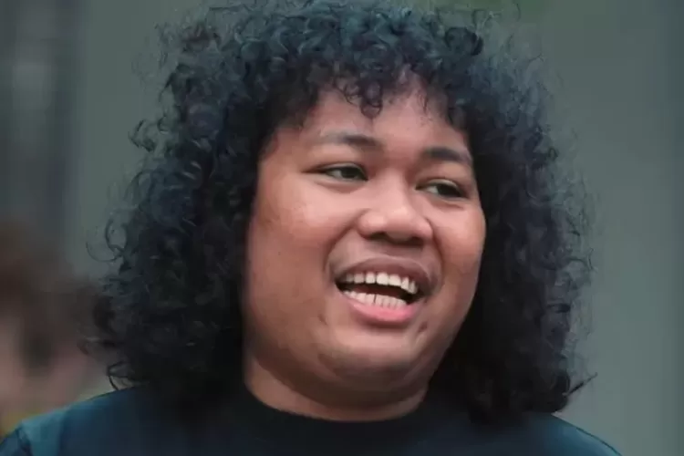 Profil Marshel Widianto: Perjalanan Karir Dari Komika Hingga Calon ...