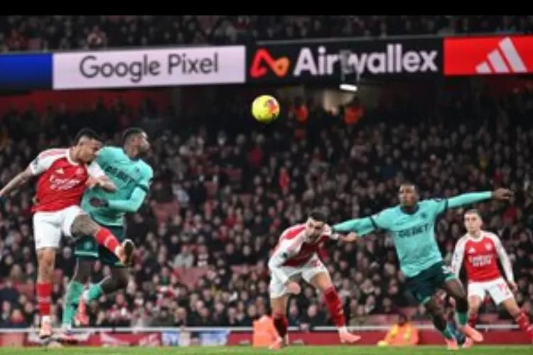 Dua gol bunuh diri menyelamatkan Arsenal dari kekalahan memalukan melawan Wolves (FOTO : X Arsenal)