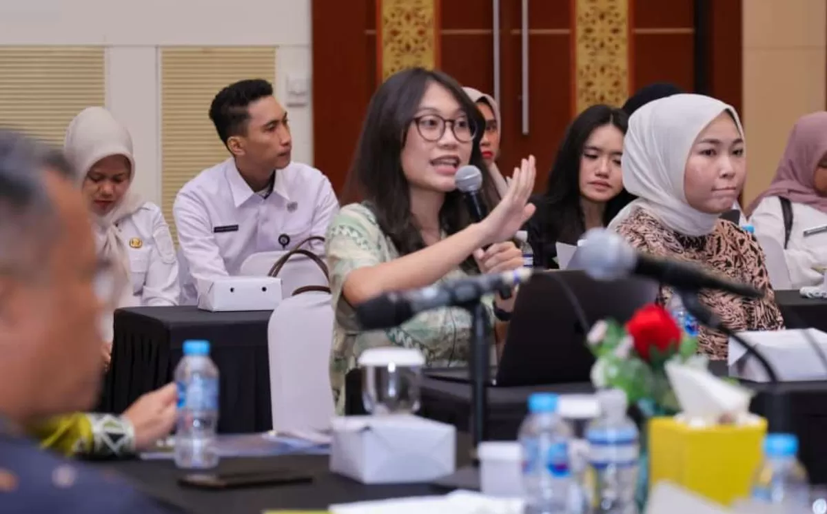 Peserta  Bimtek Penanganan Insiden Siber Tahun 2026 mengajukan pertanyakan dalam sesi tanya jawab.(Foto:Diskominfo Kepri)