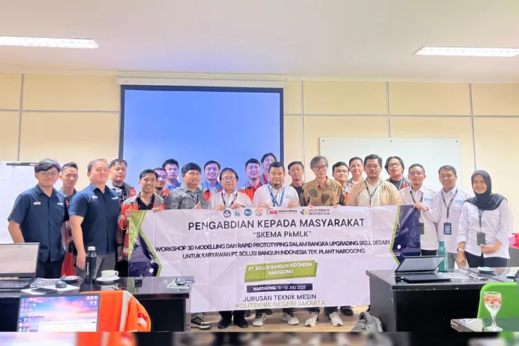PNJ mengadakan kegiatan pengabdian kepada masyarakat dalam bentuk pelatihan, bertajuk Workshop 3D Modelling dan Rapid Prototyping di PT Solusi Bangun Indonesia Tbk. Plant Narogong (SBI), Kecamatan Klapanunggal, Kabupaten Bogor, Jawa Barat. (ISTIMEWA)
