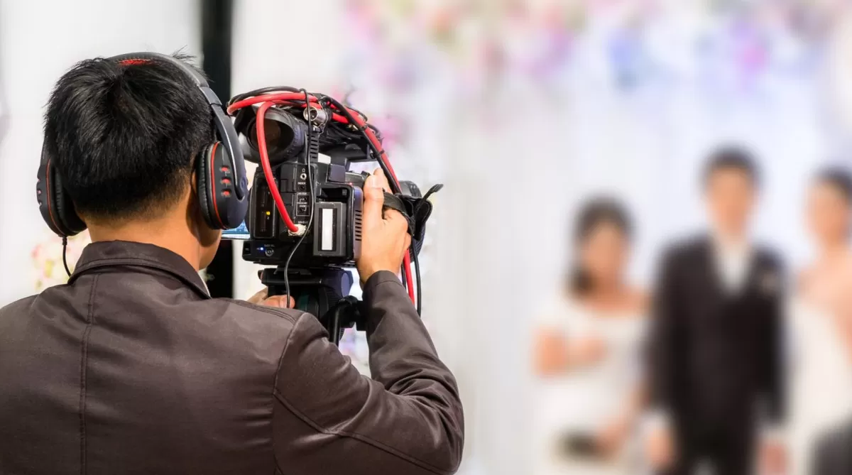 Dibutuhkan Segera Videographer Profesional.