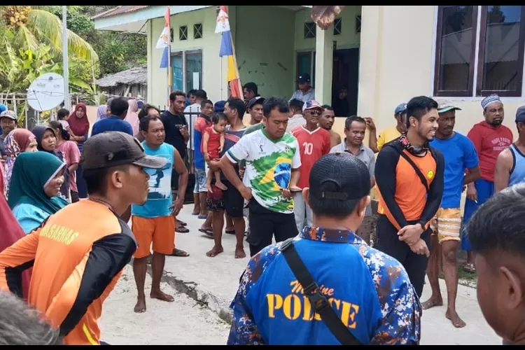 Ucapkan terima kasih, Tim SAR gabungan resmi tutup pencarian korban hilang di Pulau Losliso Desa Mbuang-mbuang Banggai Laut.