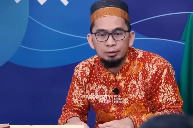 Ustaz Adi Hidayat (Tangkapan Layar YouTube Adi Hidayat Official)