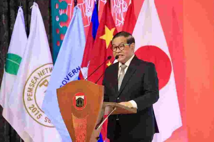 Buka PNLG Forum 2025, Gubernur Pramono Tegaskan Komitmen Jakarta Bangun Ekonomi Biru Berkelanjutan