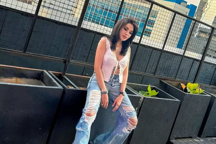 Nikita Mirzani yang muak dengan Vadel Badjideh. (Instagram/@nikitamirzani_172)