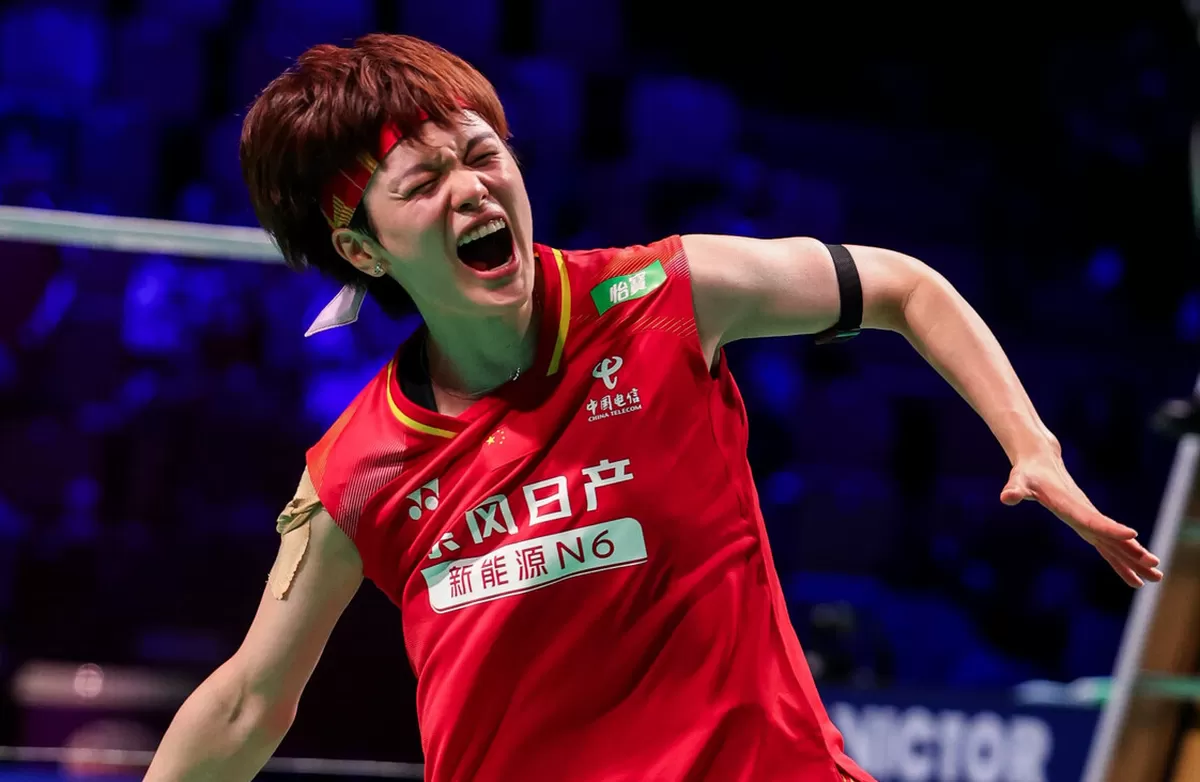 Tunggal pertama China, Wang Zhi Yi di laga semifinal Piala Uber 2026. Ia sukses menaklukan Akane Yamaguchi (Jepang), di Forum Horsens, Sabtu, 2 Mei. (Bwfbadminton)