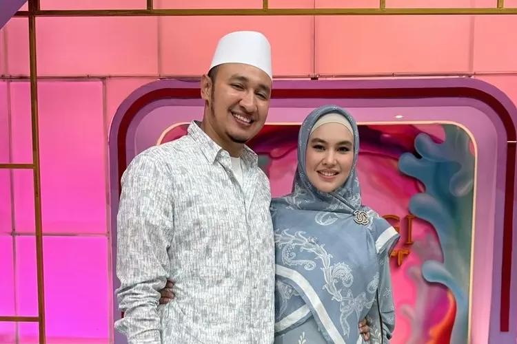 Habib Usman diisukan melakukan nikah siri dan poligami Foto: Instagram @kartikaputriworld.