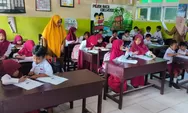 Murid SDN 2 Tolitoli Ikuti UTS di Bulan Ramadhan