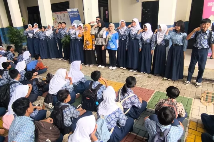 Suasana kegiatan mitigasi bencana bagi siswa SMPN 23 Depok, yang terletak di Kelurahan Harjamukti, Kecamatan Cimanggis. (DOKUMEN SEKOLAH)