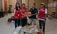 Korps Sukarela USM Distribusikan Bantuan untuk Korban Banjir di Demak