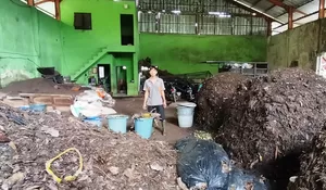 Sebulan, UPS Limo Depok Ciptakan 15 Ton Pupuk Organik