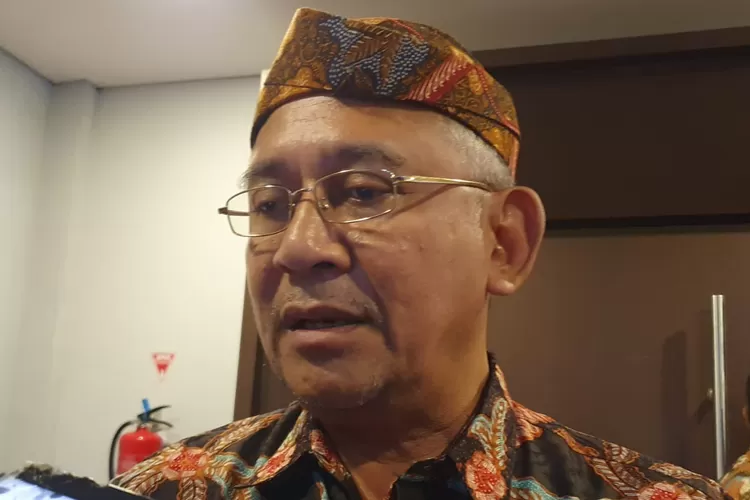Wakil Ketua DPRD Provinsi Jawa Barat Achmad Ru'yat meminta agar oknum guru yang melakukan pelecehan seksual kepada siswa SD di Klapanunggal dihukum seberat mungkin. (Foto: Devina)