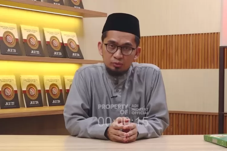 Ustaz Adi Hidayat (Tangkapan Layar YouTube Adi Hidayat Official)