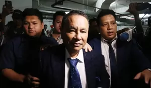 Bawa Lexus ke Kejagung, Hotman Paris Jadi Kuasa Hukum Febrie Adriansyah?